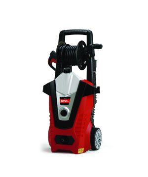 מכונת שטיפה 150BAR של B.Tech — גוף אדום-שחור גדול אנכי על גלגלים שחורים, ידית טלסקופית אחורית שחורה רחבה, פאנל אדום עם מתג שחור ותוף ליפוף צינור עליון מסיבי, אקדח מים שחור וצינור לחץ גבוה ארוך מקופל סביב התוף, וסמליל BTECH TOOLS 150BAR אדום-לבן בחזית. מק"ט 0503074.