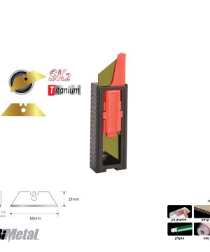 להב Titanium SK2 18 מ"מ במחזיק של B.Tech במבט תלת-ממדי — מחזיק קומפקטי שחור עם פס משונן ומחבק אדום מסולסל, להב טרפז זהוב מטיטניום SK2 ברוחב 60 מ"מ ובגובה 19 מ"מ. אריזה תלת-ממדית מציגה את המחזיק משני זוויות. מתאים לחיתוך עמיד ומדויק על קרטון, פלסטיק דק, אוקולון וטפט. מק"ט 0503450.