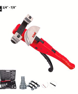 כופף צינורות מתכת של B.Tech 1/4"-7/8" — גוף אדום-מסיבי עם זרוע מתכת מאורכת ובסיס שחור מסביב, מנגנון רצ'ט עליון, וכפתור אדום בצד תחתי לשחרור. תמונה תחתונה מציגה את האריזה השחורה והאביזרים: ארבעה ראשי כיפוף שחורים, רגלי תפיסה, וצינורות לדוגמה. סמל AL בפינה. מק"ט 0501234.