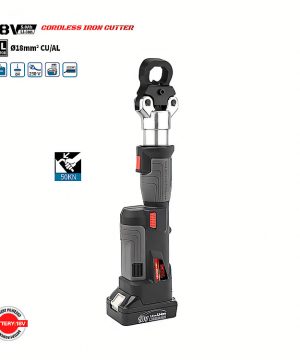 חותך ברזל בניין ואומים הידרו 13-24 מ"מ של B.Tech נטען 5AH 18V במבט תלת-רבעי — חותך הידראולי נטען בגוף שחור-אפור אנכי עם מנוע BL Cordless Iron Cutter, ראש חיתוך צר עם תפס הידראולי לחיתוך ברזל בניין Ø18 מ"מ² CU/AL (50kN כוח), סוללת 18V 5.0Ah ליתיום נשלפת בבסיס. איקונים טכניים כחולים. מק"ט 0501291 — לחותכי ברזל בניין, קבלנים וחשמלאים בשטח.